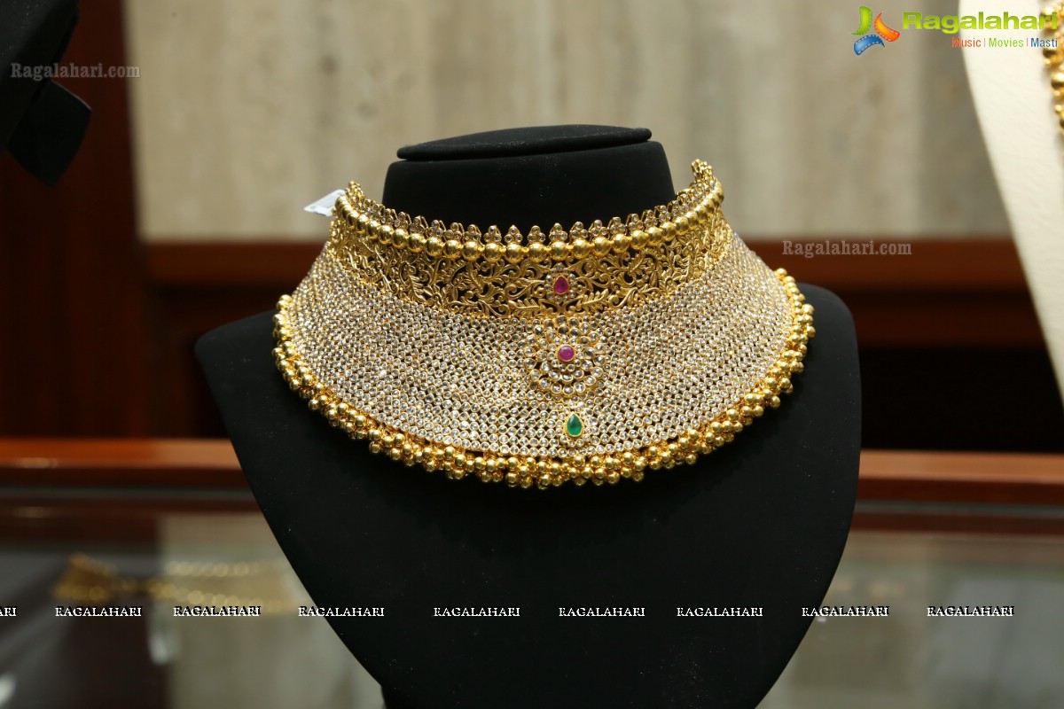 Malabar Gold and Diamonds Artistry Branded Jewellery Show at Somajiguda Showroom