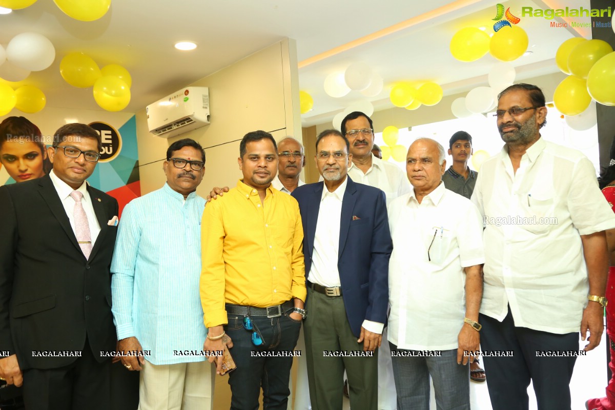 Priyanka Jawalkar Inaugurates Be You Salon at Nalgonda