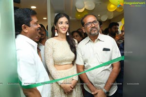 Priyanka Jawalkar Inaugurates Be You Salon at Nalgonda