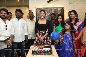 Chef Baker's Launch By Eesha Rebba