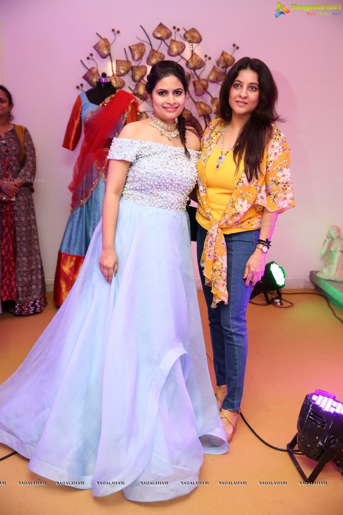 Priyanka Jawalkar Launches Deepthi Collection Studio Spectacular Collection