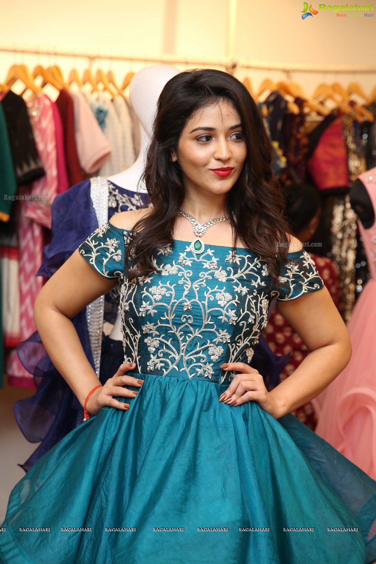 Priyanka Jawalkar Launches Deepthi Collection Studio Spectacular Collection