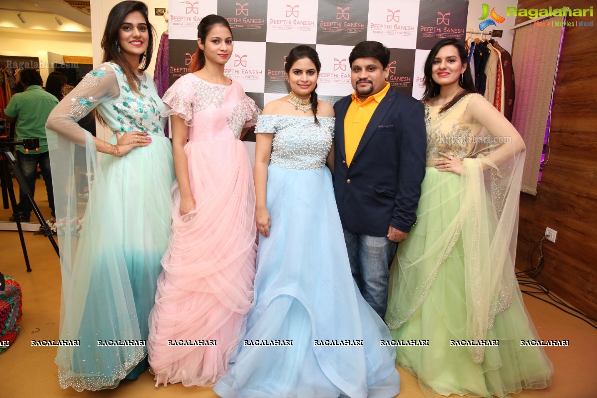 Priyanka Jawalkar Launches Deepthi Collection Studio Spectacular Collection