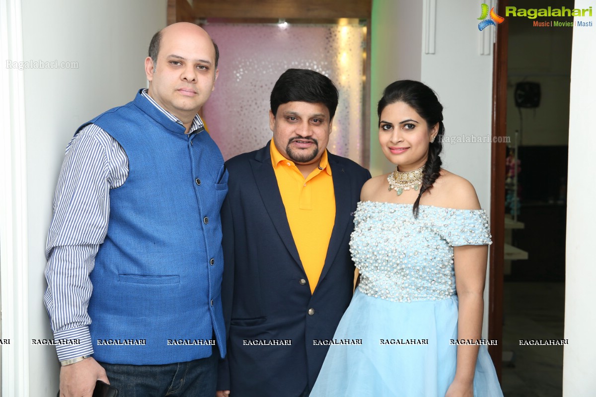 Priyanka Jawalkar Launches Deepthi Collection Studio Spectacular Collection