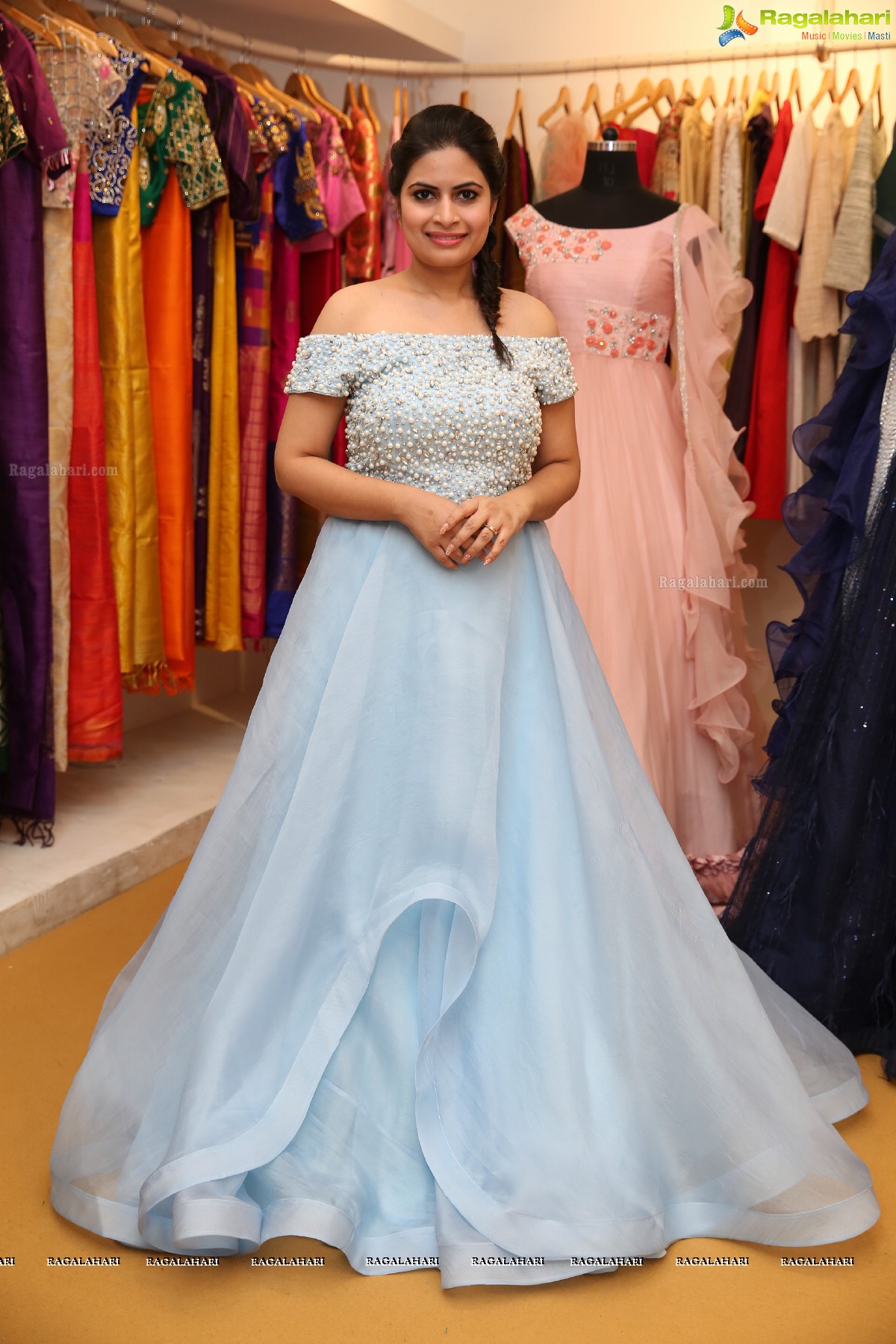 Priyanka Jawalkar Launches Deepthi Collection Studio Spectacular Collection