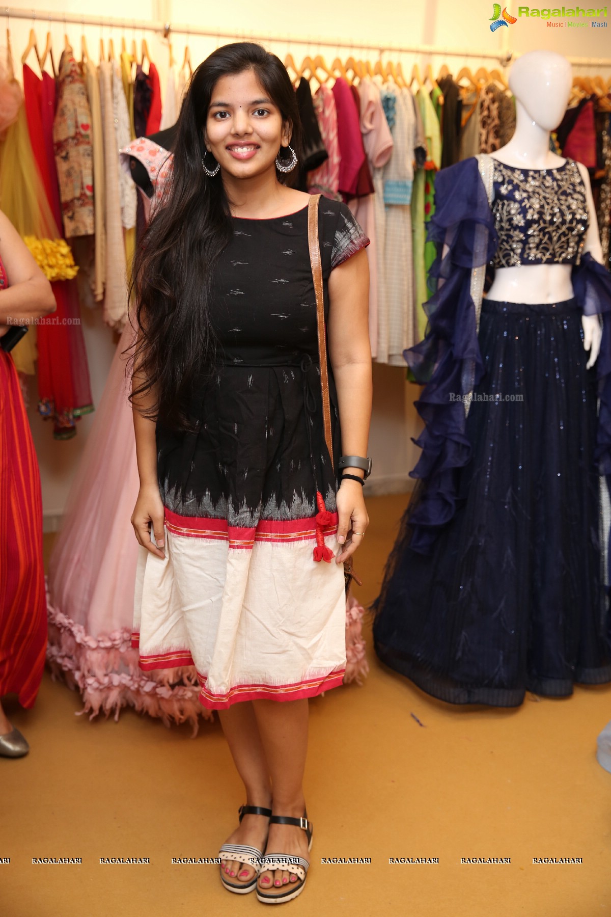 Priyanka Jawalkar Launches Deepthi Collection Studio Spectacular Collection