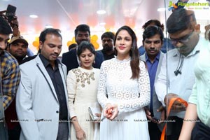 Lavanya Tripathi Launches Dilsukhnagar Happi Mobiles Store