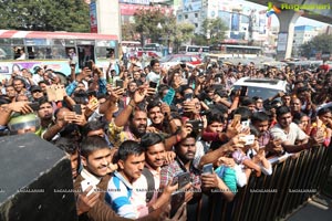 Lavanya Tripathi Launches Dilsukhnagar Happi Mobiles Store