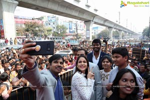 Lavanya Tripathi Launches Dilsukhnagar Happi Mobiles Store