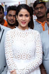 Lavanya Tripathi Launches Dilsukhnagar Happi Mobiles Store