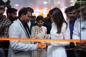 Lavanya Tripathi Launches Dilsukhnagar Happi Mobiles Store