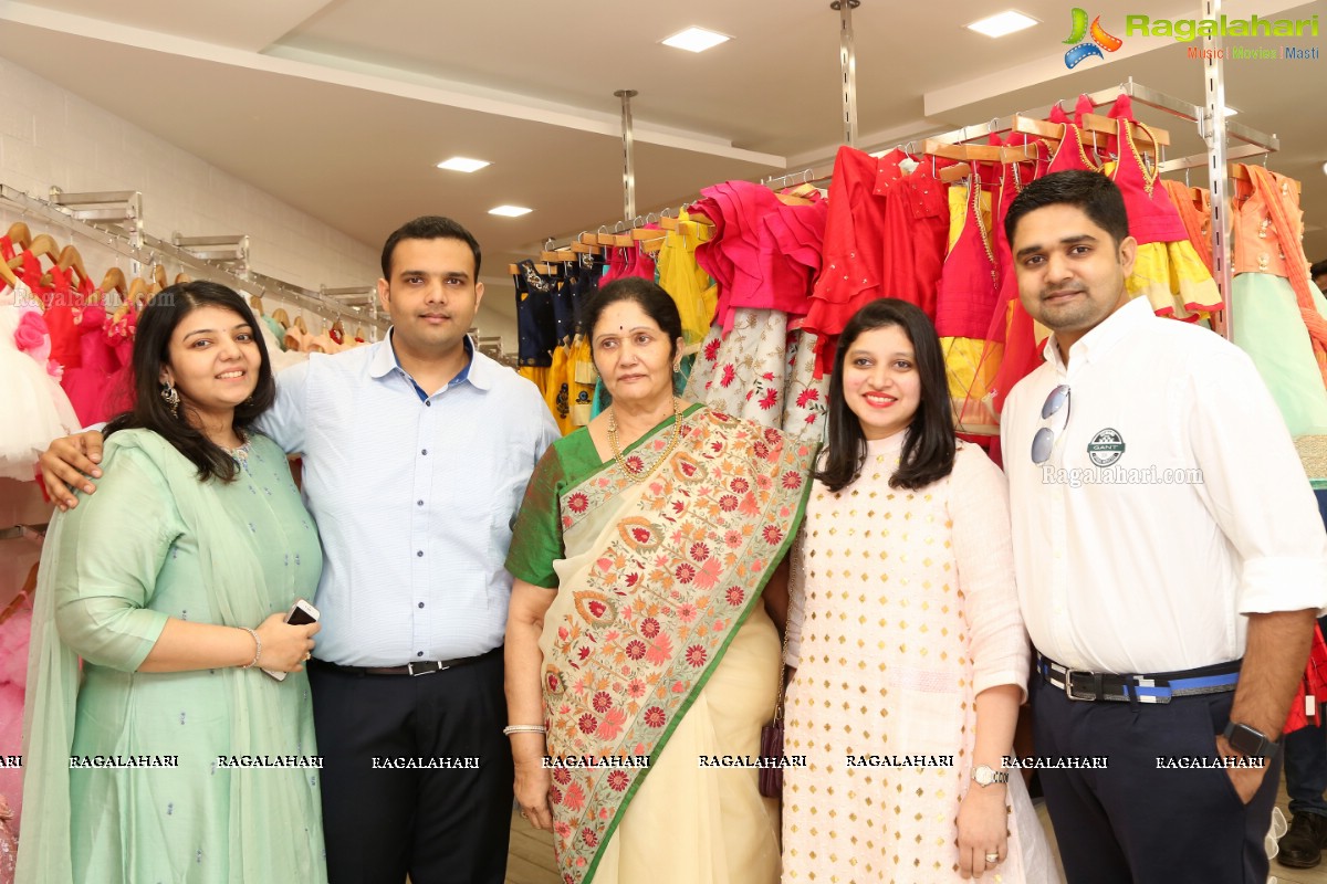 Shashi Nahata Inaugurated HEPPPP’s New Store at Somajiguda