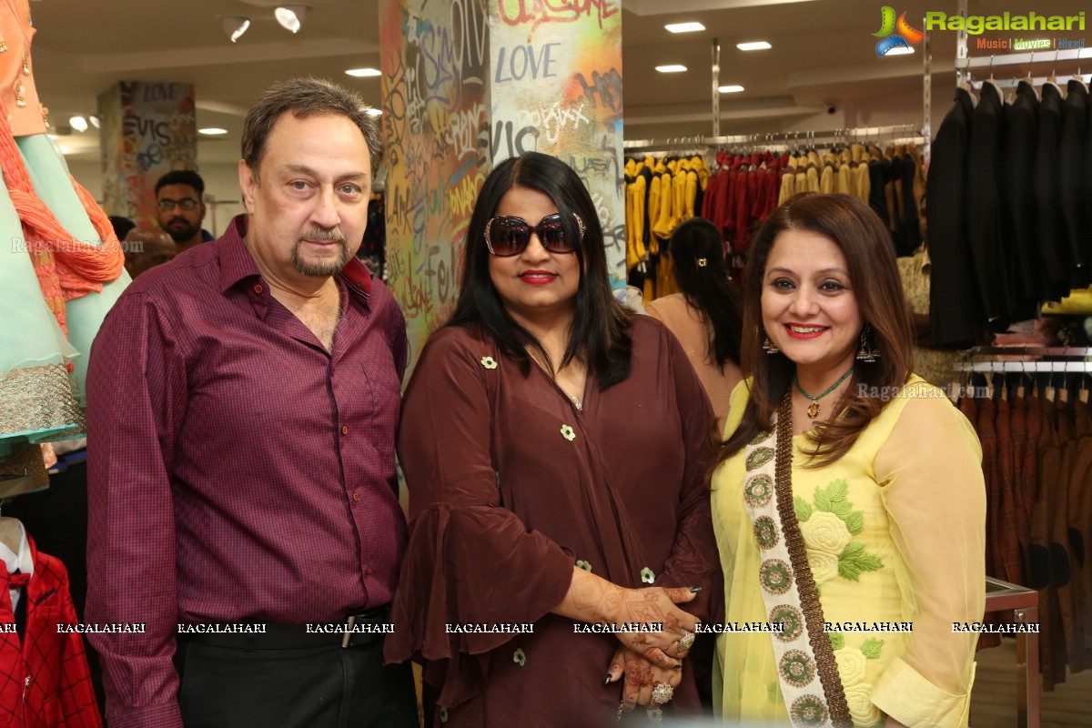 Shashi Nahata Inaugurated HEPPPP’s New Store at Somajiguda