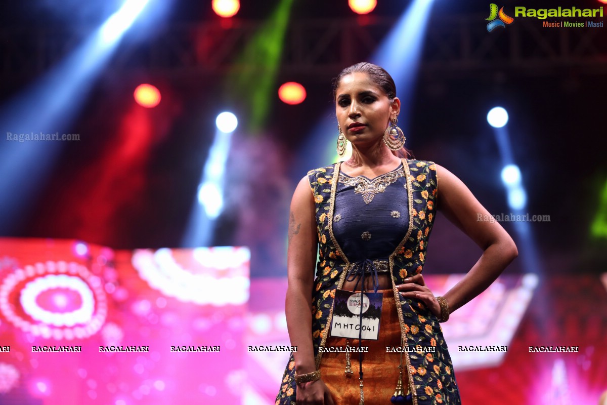 Indywood Film Carnival 4th Edition Day 4 - Fashion Show & Yuva Ratna Awards