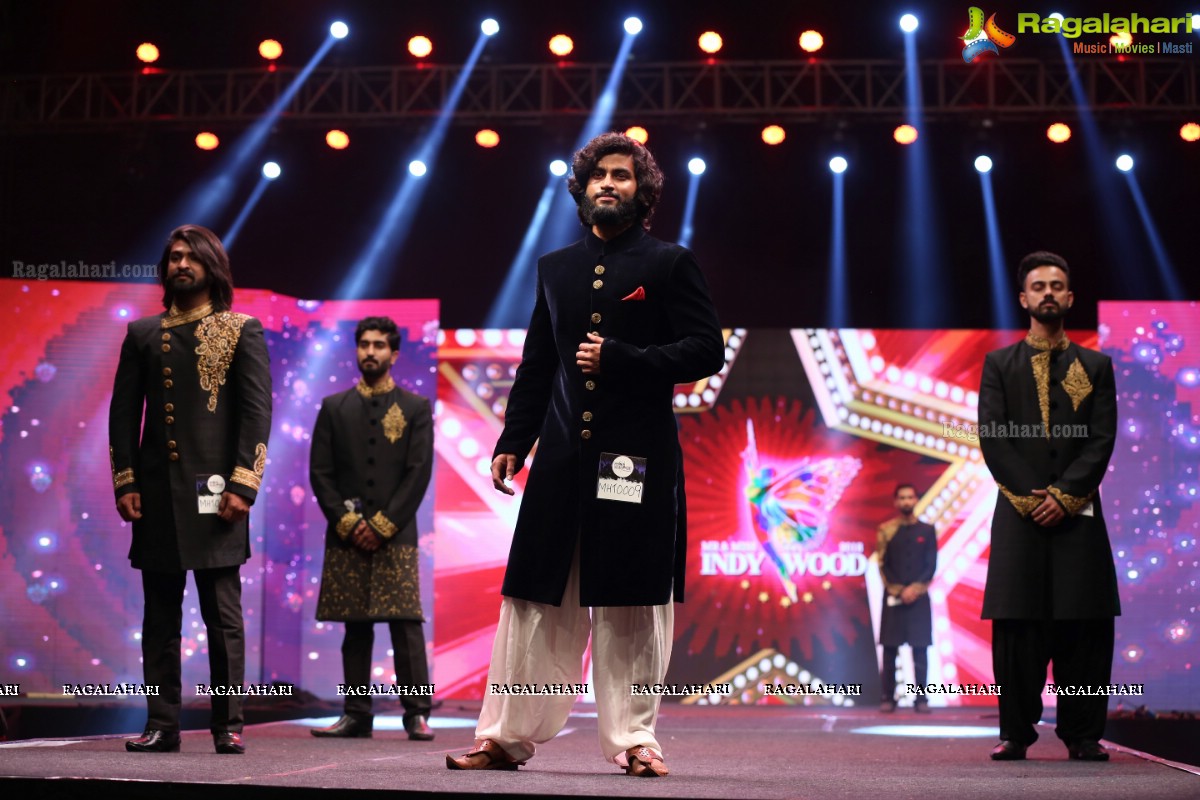 Indywood Film Carnival 4th Edition Day 4 - Fashion Show & Yuva Ratna Awards