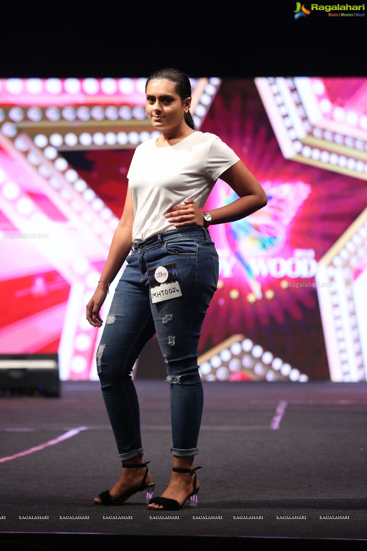 Indywood Film Carnival 4th Edition Day 4 - Fashion Show & Yuva Ratna Awards