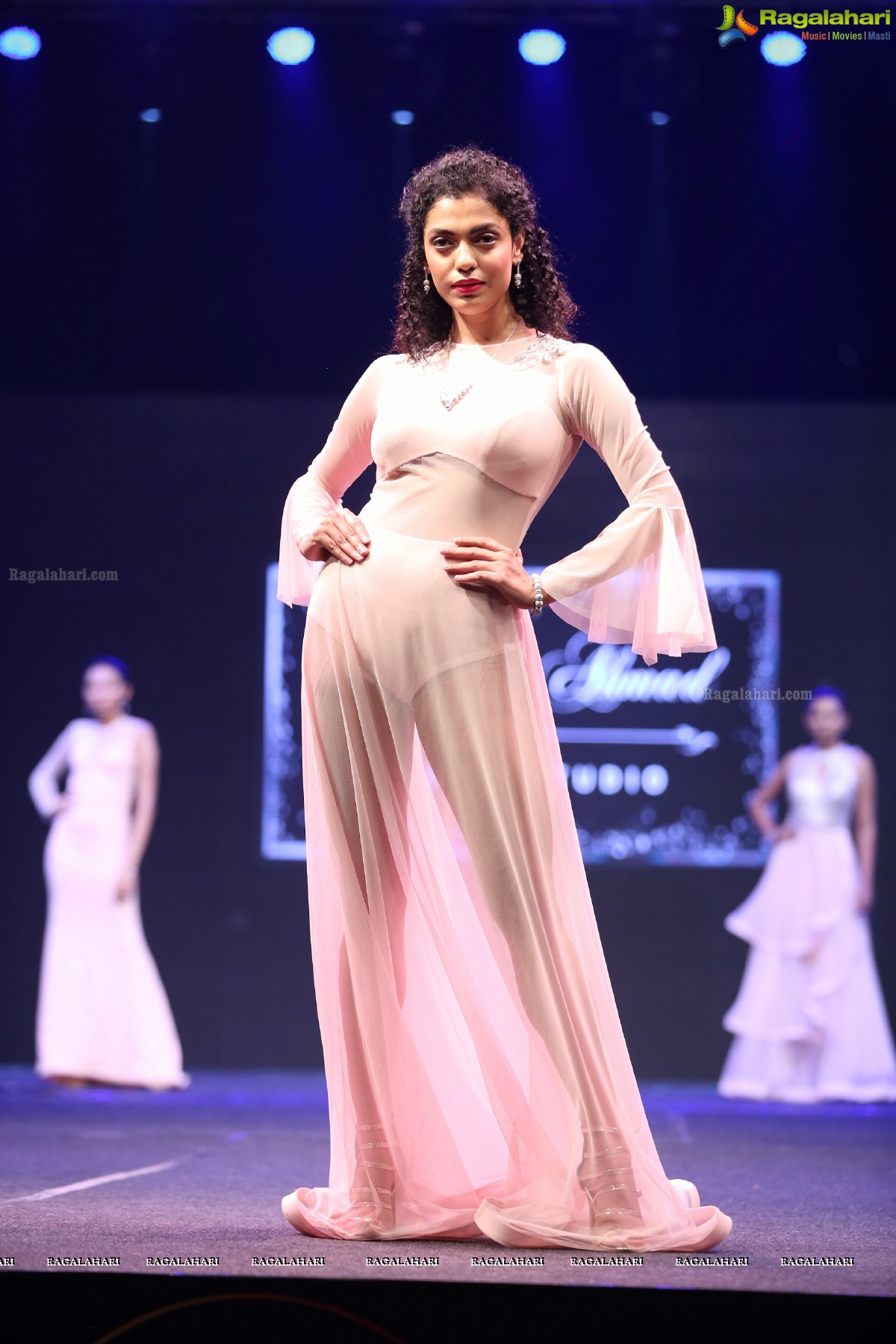 Indywood Film Carnival 4th Edition Day 4 - Fashion Show & Yuva Ratna Awards