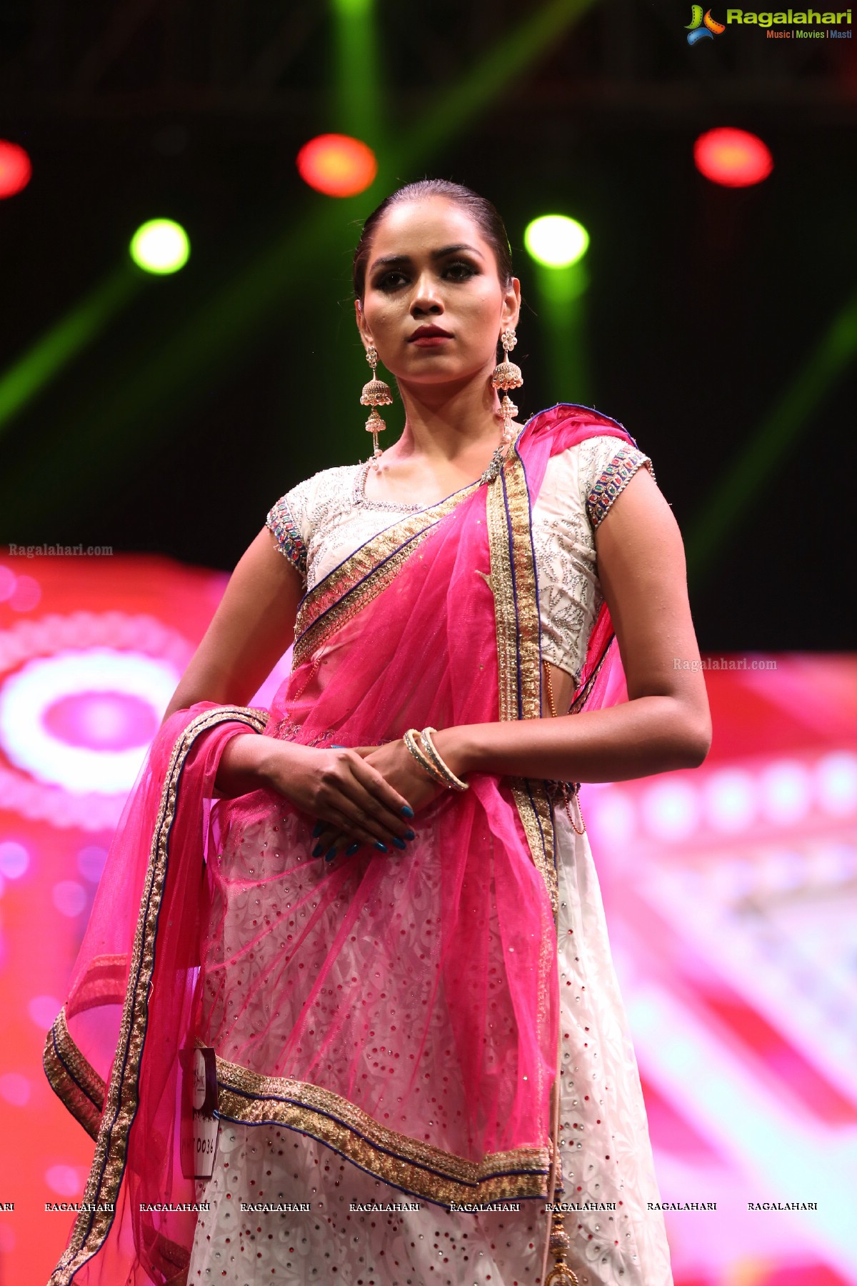 Indywood Film Carnival 4th Edition Day 4 - Fashion Show & Yuva Ratna Awards