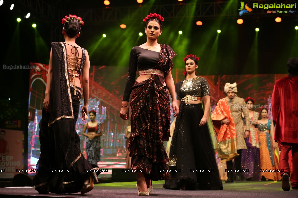 Indywood Film Carnival 4th Edition Day 2 - Fashion Show