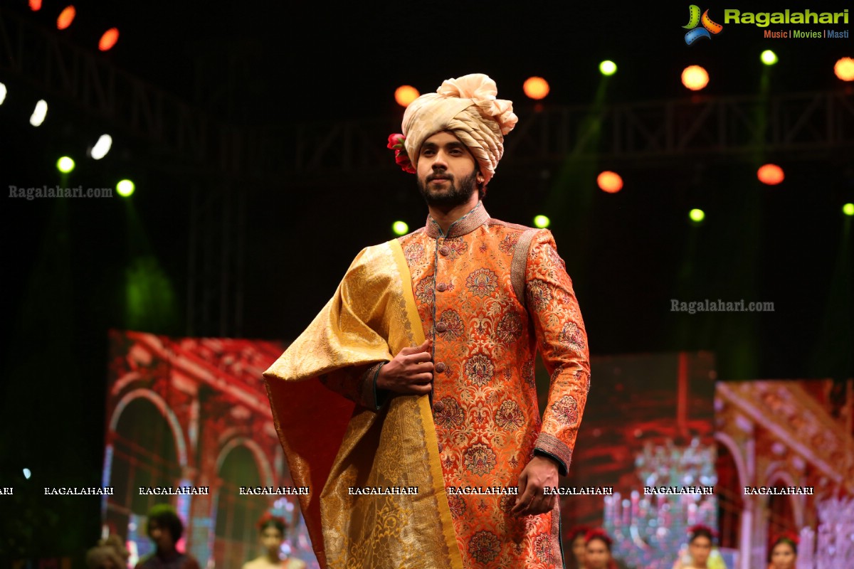 Indywood Film Carnival 4th Edition Day 2 - Fashion Show