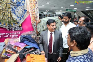 IT Handloom Mela Begins at Ameerpet Metro Railway Station 