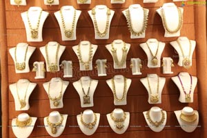 Artistry Branded Jewellery Show by Malabar Gold and Diamonds