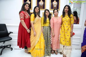 Manjula Jewels Opens Its First Store 