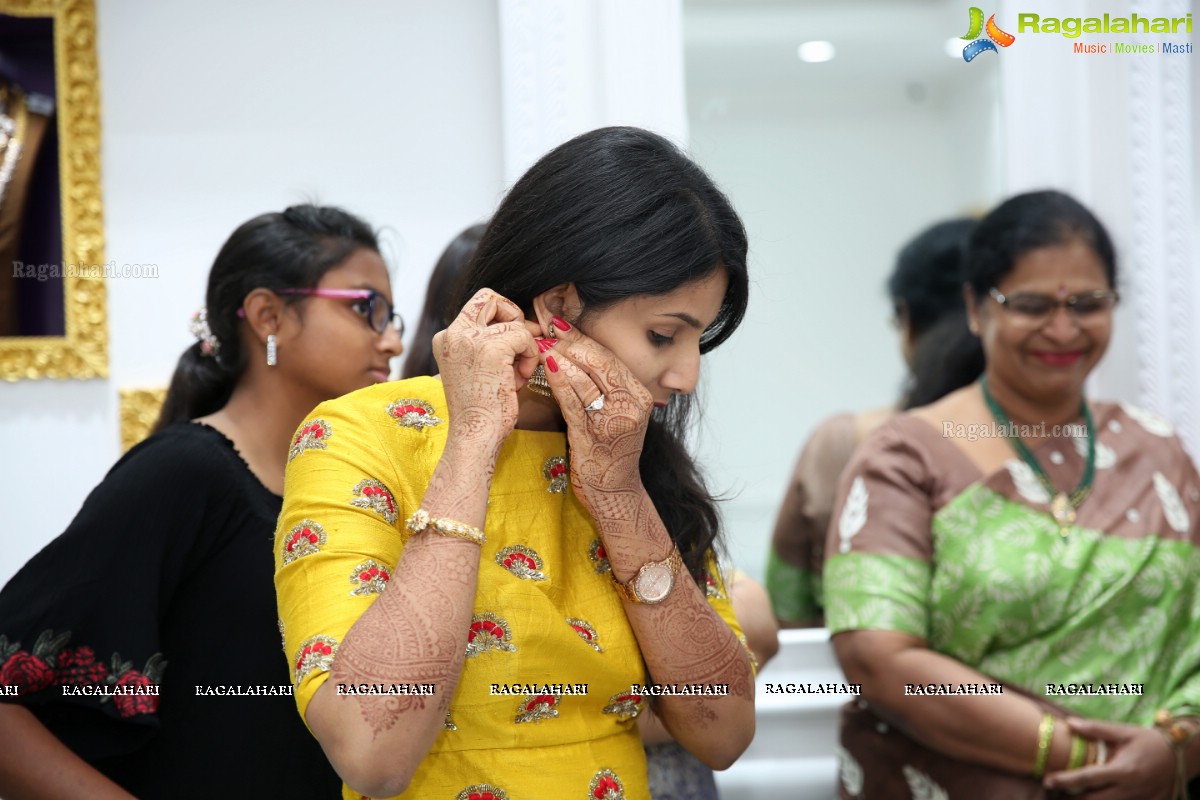 KTR Launches Manjula Jewels First Store In Hyderabad at Banjara Hills