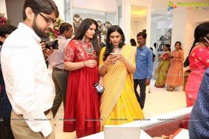 Manjula Jewels Opens Its First Store 