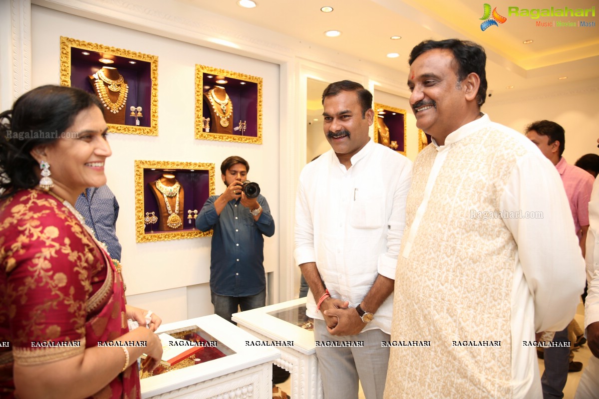 KTR Launches Manjula Jewels First Store In Hyderabad at Banjara Hills