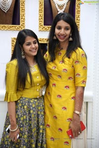 Manjula Jewels Opens Its First Store 