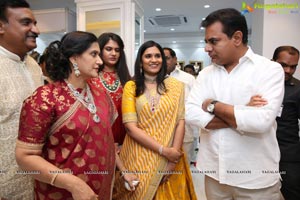 Manjula Jewels Opens Its First Store 