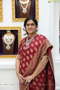 Manjula Jewels Opens Its First Store 