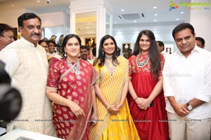 Manjula Jewels Opens Its First Store 