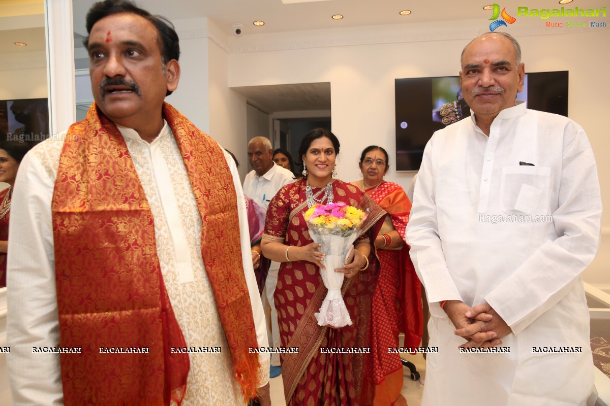 KTR Launches Manjula Jewels First Store In Hyderabad at Banjara Hills