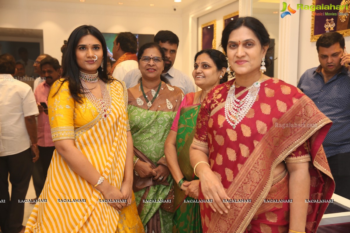 KTR Launches Manjula Jewels First Store In Hyderabad at Banjara Hills