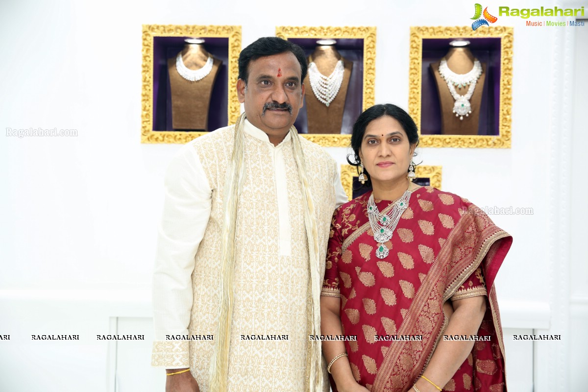 KTR Launches Manjula Jewels First Store In Hyderabad at Banjara Hills