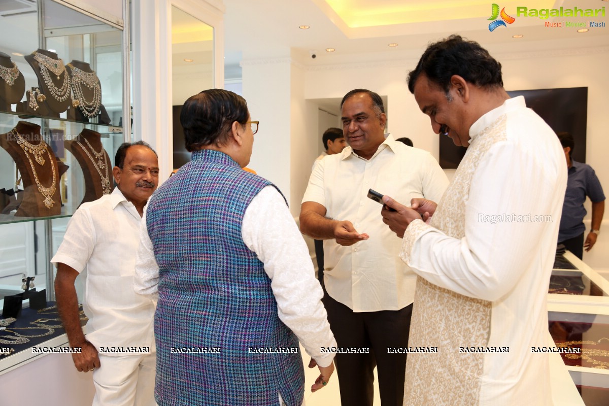 KTR Launches Manjula Jewels First Store In Hyderabad at Banjara Hills