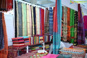 Daksha Nagarkar Inaugurates National Silk Expo