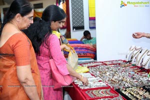 Daksha Nagarkar Inaugurates National Silk Expo