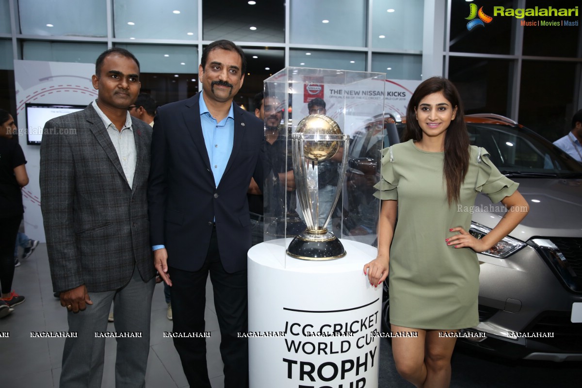 ICC Cricket World Cup 2019 Trophy Driven by Nissan Kick at Vibrant Nissan Hyderabad 