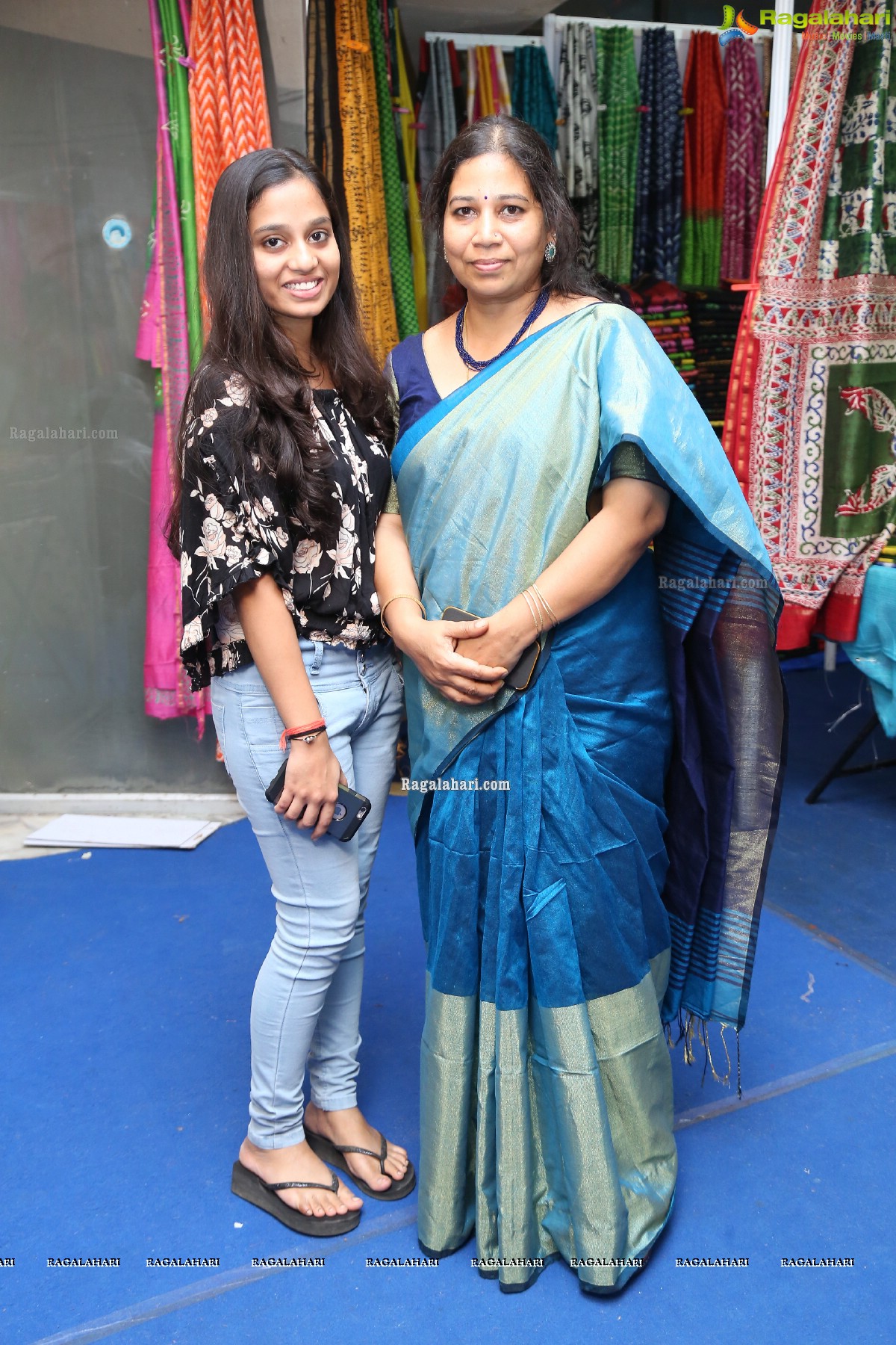 Sony Charistha inaugurates Royal Fashion Expo @ Satya Sai Nigamagamam