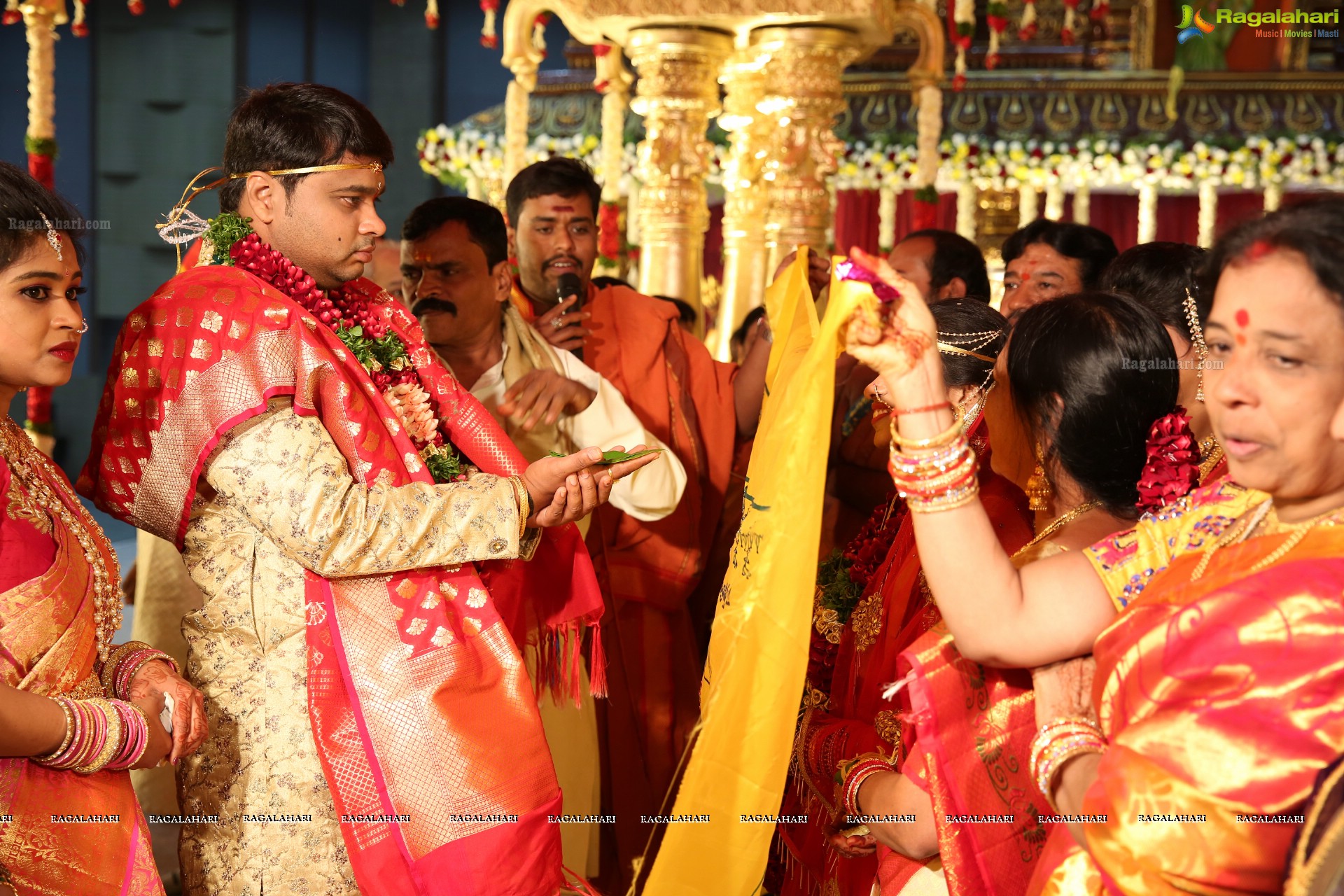 Grand Wedding Ceremony of Saikesh and Vandana at Citadel Convention, Shamshabad