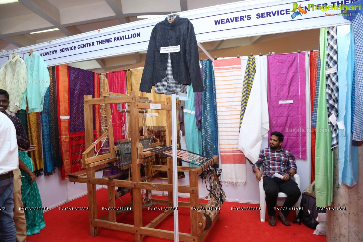 National Level Special Handloom - Silk Mark Expo 2018-19 Begins at Sri Sathya Sai Nigamagammam 