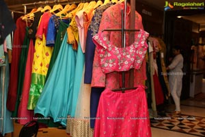 Sutraa Premium Fashion & Lifestyle Exhibition Begins