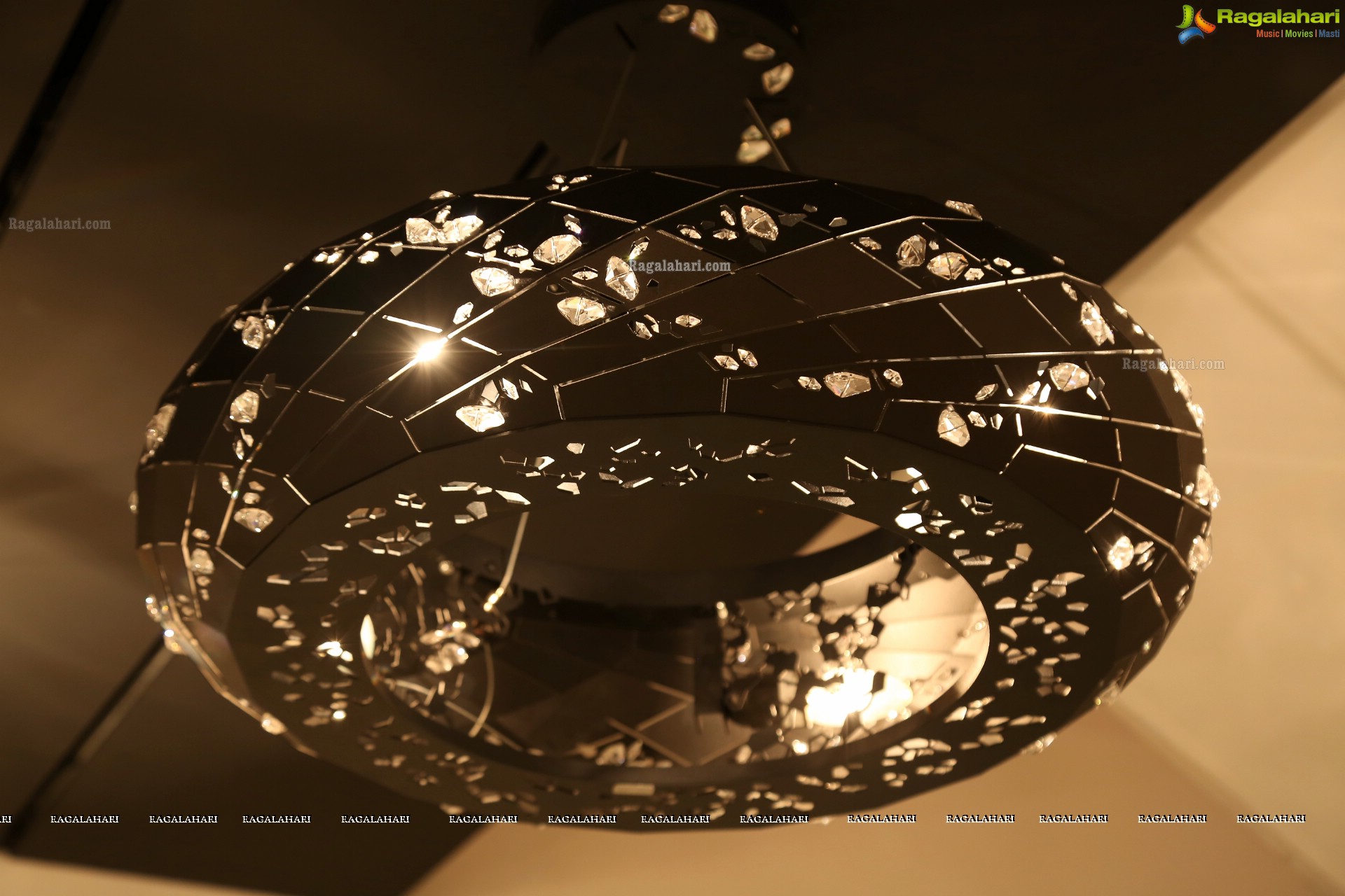 Preview of E'lite Luxury Lighting’s New Lighting Store EGLO [Exclusive]