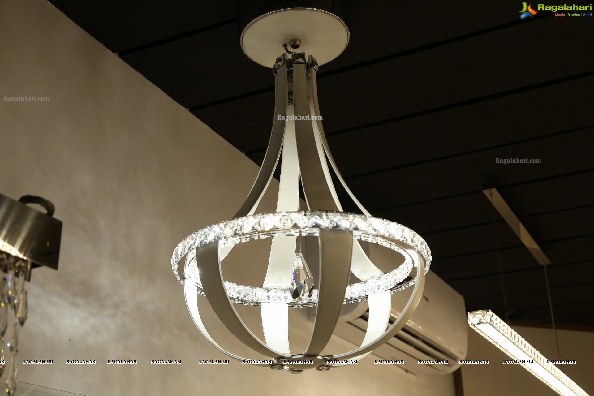 Preview of E'lite Luxury Lighting’s New Lighting Store EGLO [Exclusive]