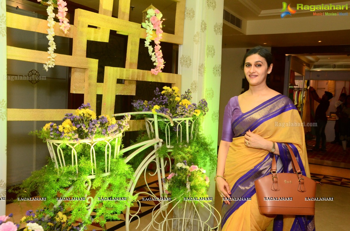 'The Haat' Premium Heritage Fashion & Lifestyle Exhibition Launch by Aashima Gautham