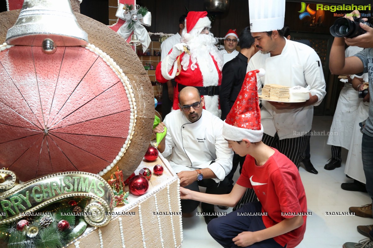 The Park Unveils Gingerbread 2018