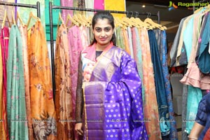 Trendz Expo Begins at Taj Krishna